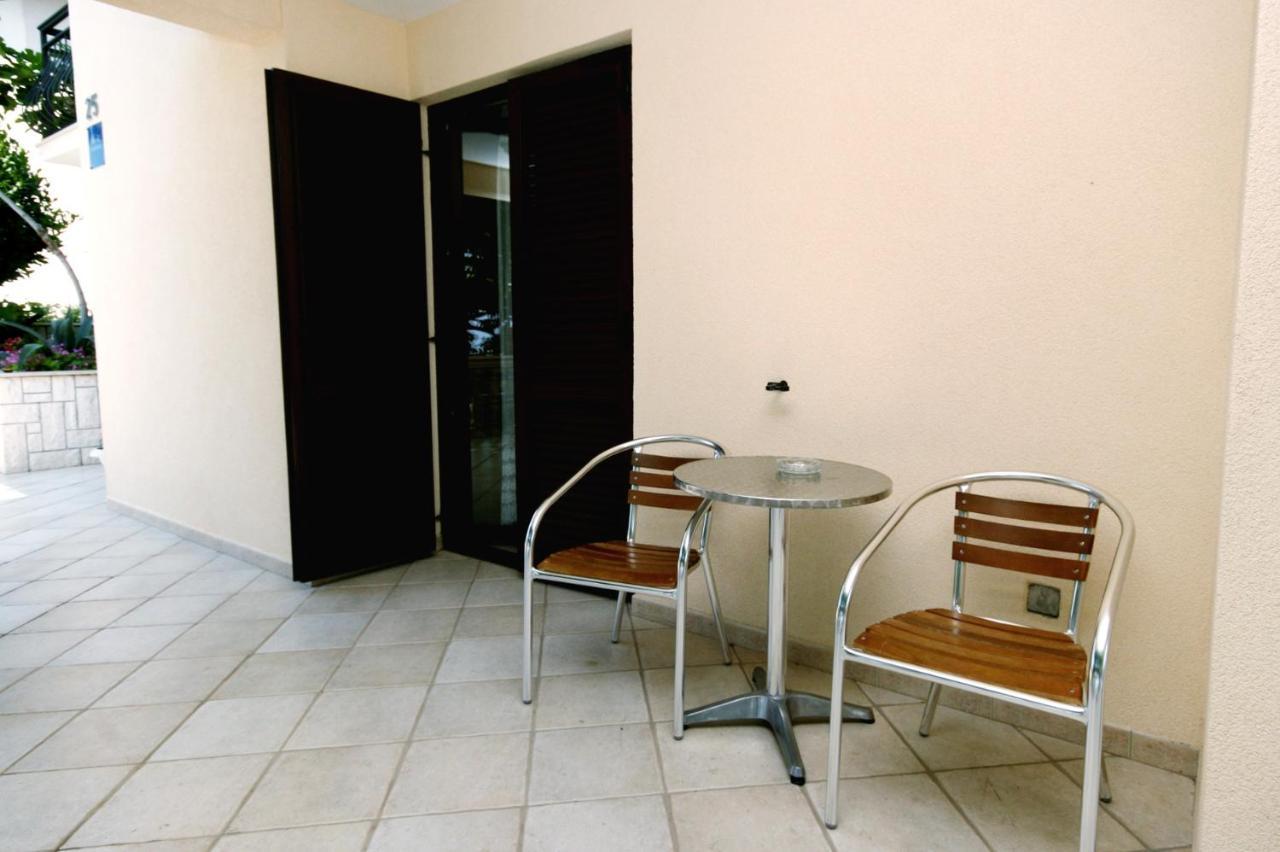 Apartments With A Parking Space Novi Vinodolski - 5593 المظهر الخارجي الصورة