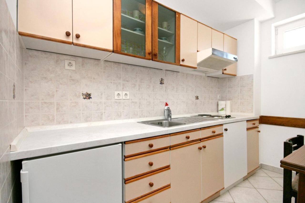 Apartments With A Parking Space Novi Vinodolski - 5593 المظهر الخارجي الصورة